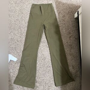 Balance Athletica/Vitality flared leggings